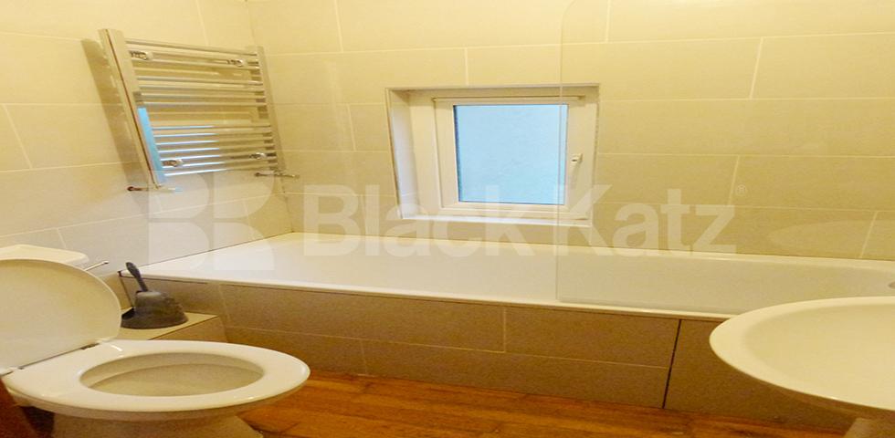 			NEW INSTRUCTION, 4 Bedroom, 1 bath, 1 reception Apartment			 Sulgrave Road, SHEPHERDS BUSH